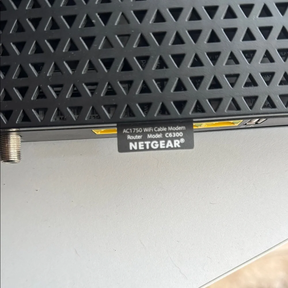 NETGEAR Dual Broadband 5G Router - Picture 5 of 7